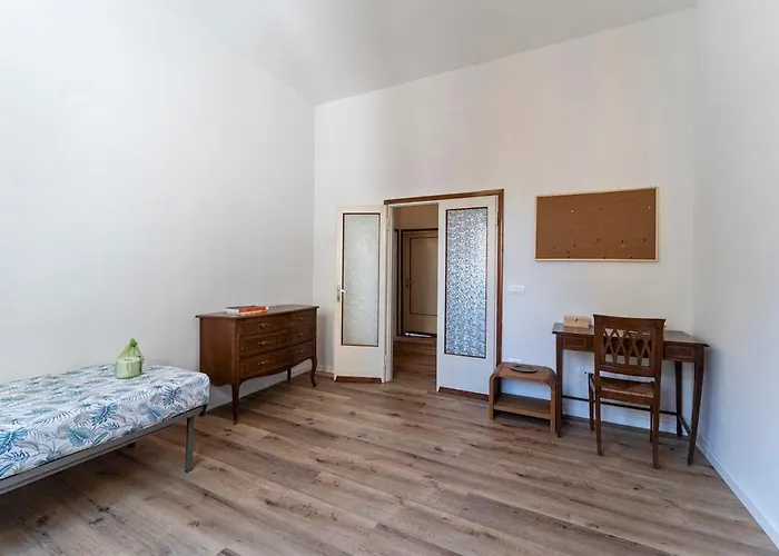 Unyca - Spacious 3-bedroom Апартаменты